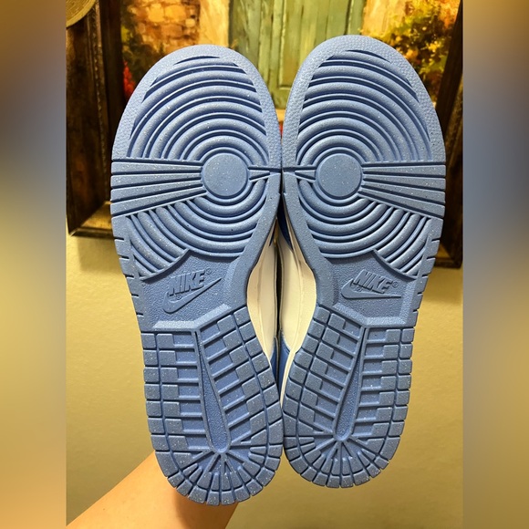 Nike Dunk Low Royal Pulse (Women's) sneakers - Picture 14 of 15